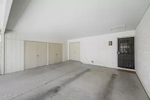 10020 W Cumberland Dr, Sun City, AZ 85351 - Photo 17