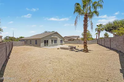 1531 W Saint Catherine Avenue, Phoenix, AZ 85041 - Photo 29