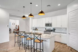 17140 W Whispering Wind Dr, Surprise, AZ 85387 - Photo 11
