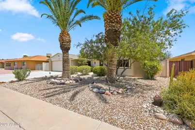 10408 W Oak Ridge Drive, Sun City, AZ 85351 - Photo 7