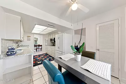 10408 W Oak Ridge Drive, Sun City, AZ 85351 - Photo 3