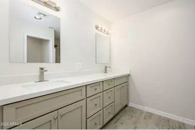 2126 W Carol Ann Way, Phoenix, AZ 85023 - Photo 23