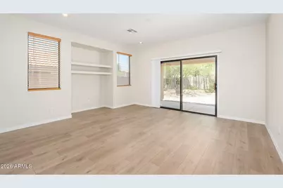2126 W Carol Ann Way, Phoenix, AZ 85023 - Photo 15