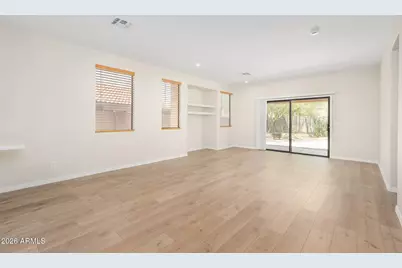 2126 W Carol Ann Way, Phoenix, AZ 85023 - Photo 13