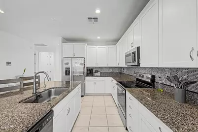 1225 E Jahns Drive, Casa Grande, AZ 85122 - Photo 11