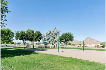 2469 W Hayden Peak Drive, San Tan Valley, AZ 85144 - Photo 35
