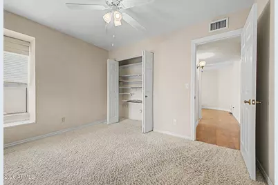 601 W Fellars Drive, Phoenix, AZ 85023 - Photo 25