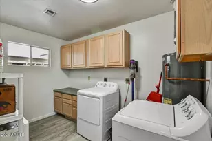 7362 N 38th Ave, Phoenix, AZ 85051 - Photo 19