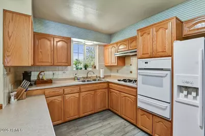 7362 N 38th Avenue, Phoenix, AZ 85051 - Photo 17