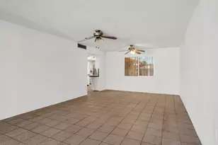 11070 W Pleasant Valley Rd, Sun City, AZ 85351 - Photo 17
