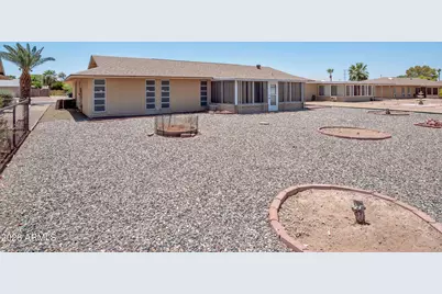 11070 W Pleasant Valley Road, Sun City, AZ 85351 - Photo 5