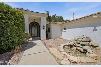 7214 E Royal Palm Road, Scottsdale, AZ 85258 - Photo 3