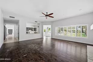 7214 E Royal Palm Rd, Scottsdale, AZ 85258 - Photo 11