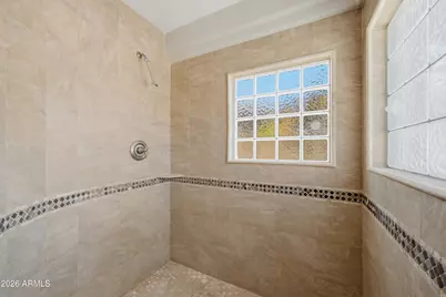 7214 E Royal Palm Road, Scottsdale, AZ 85258 - Photo 21