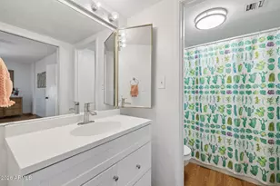 2 W Georgia Ave, Phoenix, AZ 85013 - Photo 23