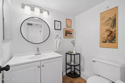 2 W Georgia Avenue #7, Phoenix, AZ 85013 - Photo 17