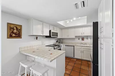2 W Georgia Avenue #7, Phoenix, AZ 85013 - Photo 13