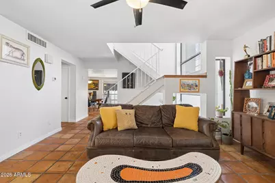 2 W Georgia Avenue #7, Phoenix, AZ 85013 - Photo 9