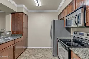 2025 E Campbell Ave, Phoenix, AZ 85016 - Photo 9