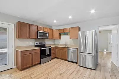 2131 W Edgewood Avenue, Mesa, AZ 85202 - Photo 9