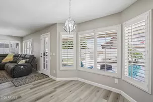 704 E Windsor Dr, Gilbert, AZ 85296 - Photo 7