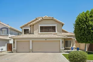 704 E Windsor Dr, Gilbert, AZ 85296 - Photo 37