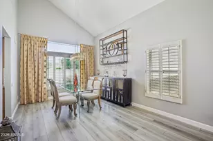 704 E Windsor Dr, Gilbert, AZ 85296 - Photo 9