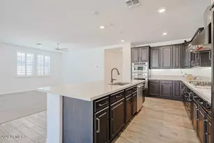 7426 W Maya Way, Peoria, AZ 85383 - Photo 9