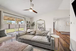 331 W Taro Ln, Phoenix, AZ 85027 - Photo 7