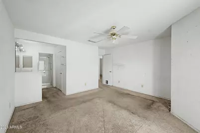1621 E Darrel Road, Phoenix, AZ 85042 - Photo 15