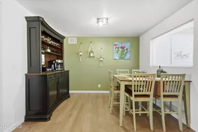 5620 N 20th Drive, Phoenix, AZ 85015 - Photo 9