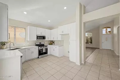19917 N 91st Lane, Peoria, AZ 85382 - Photo 15