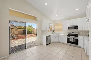 19917 N 91st Ln, Peoria, AZ 85382 - Photo 3