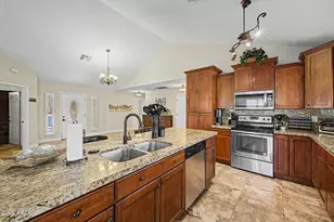 11915 N 79th Ave, Peoria, AZ 85345 - Photo 15