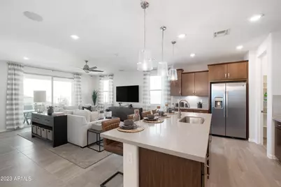 17157 W Windrose Drive, Surprise, AZ 85388 - Photo 5
