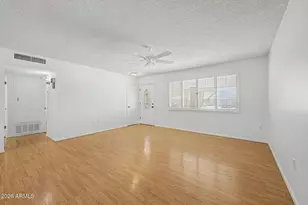 10216 W Ironwood Dr, Sun City, AZ 85351 - Photo 5