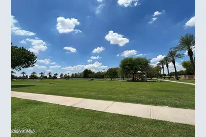 435 W Fabens Lane, Gilbert, AZ 85233 - Photo 21