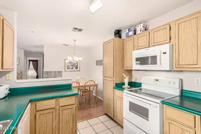 1633 E Lakeside Drive #161, Gilbert, AZ 85234 - Photo 9