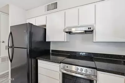 11434 N 24th Drive, Phoenix, AZ 85029 - Photo 17
