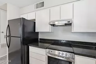 11434 N 24th Dr, Phoenix, AZ 85029 - Photo 17