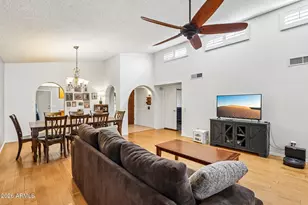 2936 W Juniper Ave, Phoenix, AZ 85053 - Photo 11