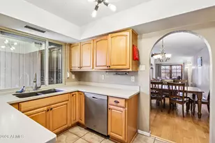 2936 W Juniper Ave, Phoenix, AZ 85053 - Photo 17