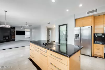 13210 N 13th Street, Phoenix, AZ 85022 - Photo 9