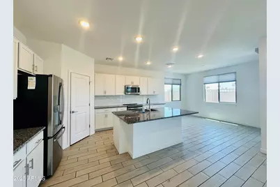 7425 W Nicolet Avenue, Glendale, AZ 85303 - Photo 11