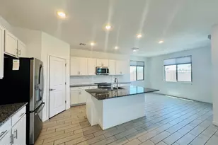 7425 W Nicolet Ave, Glendale, AZ 85303 - Photo 11