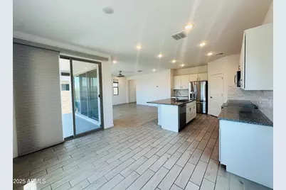 7425 W Nicolet Avenue, Glendale, AZ 85303 - Photo 13