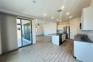 7425 W Nicolet Ave, Glendale, AZ 85303 - Photo 13