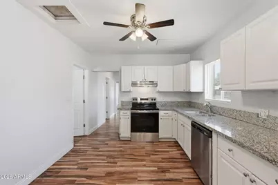 9622 N 13th Avenue, Phoenix, AZ 85021 - Photo 9
