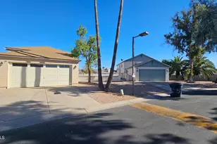 921 S Val Vista Dr, Mesa, AZ 85204 - Photo 3