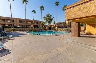 3535 W Tierra Buena Ln, Phoenix, AZ 85053 - Photo 7